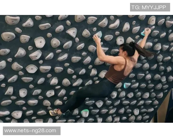 北京攀岩队灵活性探讨：如何在挑战中提升团队协作与竞技水平